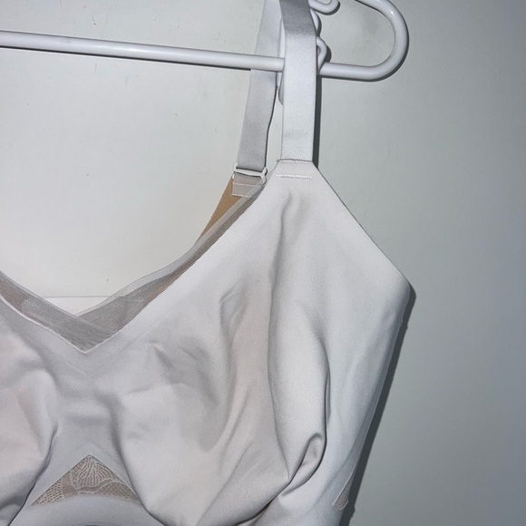 HoneyLove 1X White Wireless Bra - Picture 7 of 10